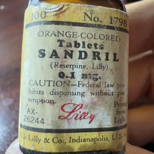 RARE Sandril Reserpine Lilly Amber Bottle EMPTY #1798 - Thumbnail 9