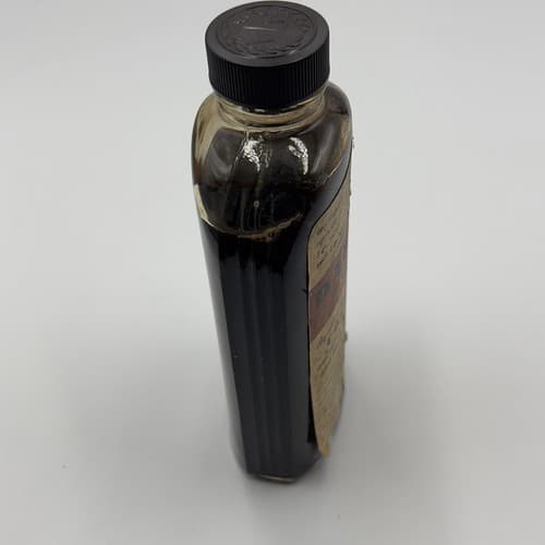 1940's McKesson Darol Cough Syrup Bottle for Display, Movie Prop Collectible - Thumbnail 4