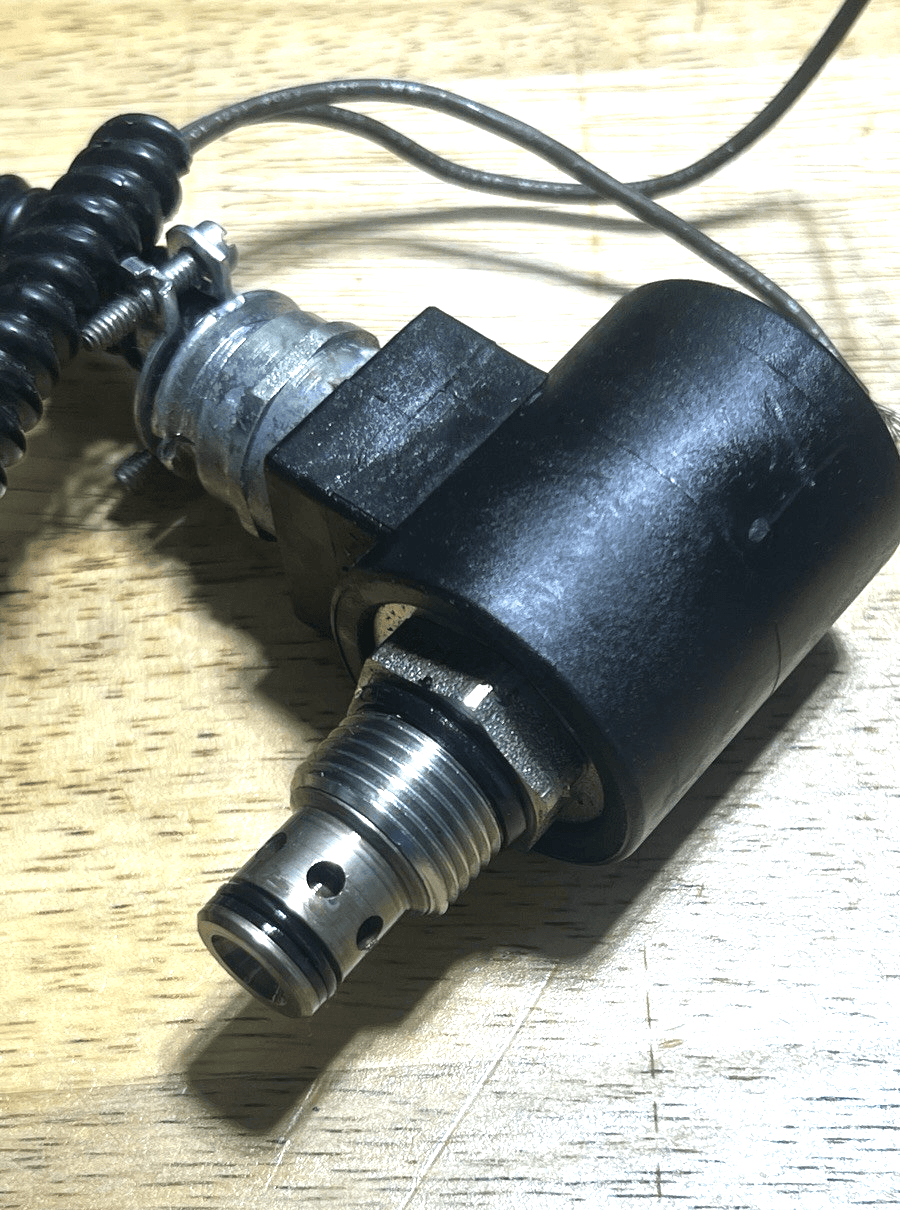 Hydraforce SV10-20 Solenoid Valve Cartridge with 6365115 valve coil