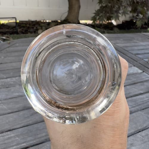 Vintage International Milk Company 1 Quart Milk Bottle from Hillside New Jersey - Thumbnail 9