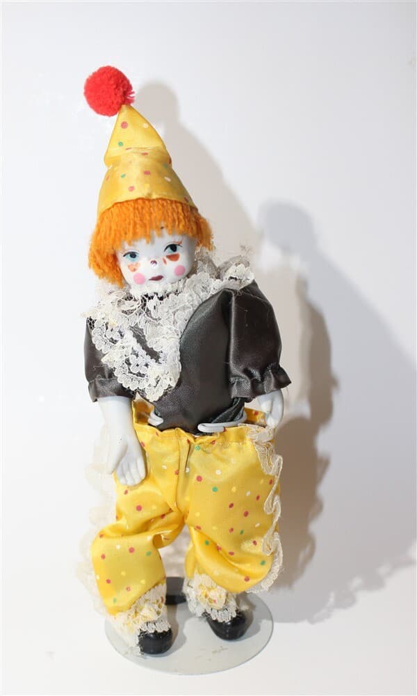 Child Clown Porcelain Kaiser Doll Figurine - Thumbnail 5