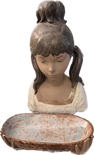 Lladro vintage 17" Gardener Girl bust retired sculpture Large rare with bowl - Thumbnail 2