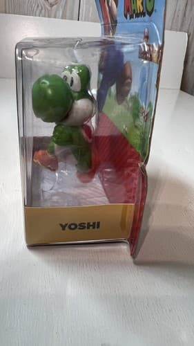 Jakks Super Mario Exclusive Green Yoshi Figure 2.5" - Thumbnail 2