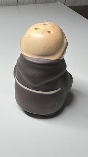 GOEBEL HUMMEL Fryar TUCK MONK PRIEST SALT & PEPPER SHAKER GERMANY 1960 - Thumbnail 3