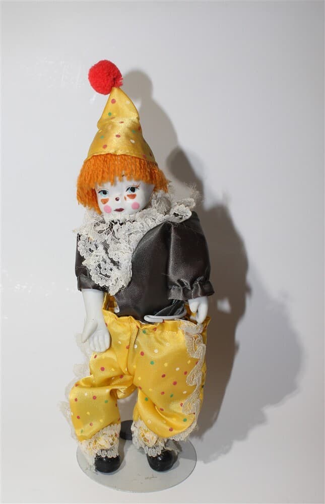 Child Clown Porcelain Kaiser Doll Figurine - Thumbnail 3
