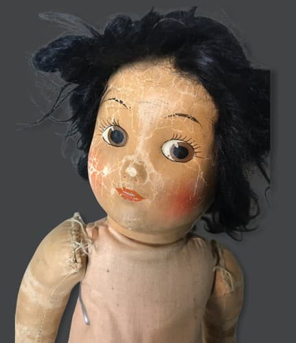 Rare 1930's Disney Ideal Snow White 16" Cloth Doll - Thumbnail 2