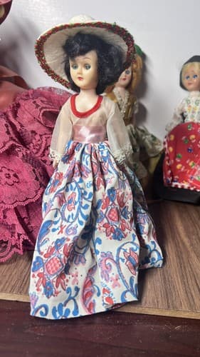 Vintage Lot of Celluloid 8" dolls traditional costumes , sleepy eyes,mohair hair - Thumbnail 8