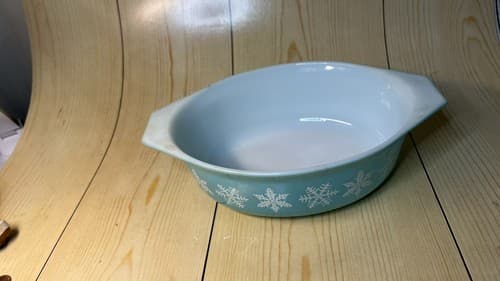 Pyrex Glass 043 Snowflake Turquoise Blue Oval Casserole - Thumbnail 2