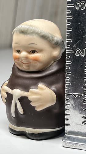 GOEBEL HUMMEL Fryar TUCK MONK PRIEST SALT & PEPPER SHAKER GERMANY 1950's Big Bee - Thumbnail 8