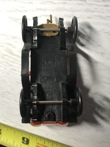 CLE KEY Georges Richard Tonneau 1902 France Vintage Plastic Toy Car - Thumbnail 5