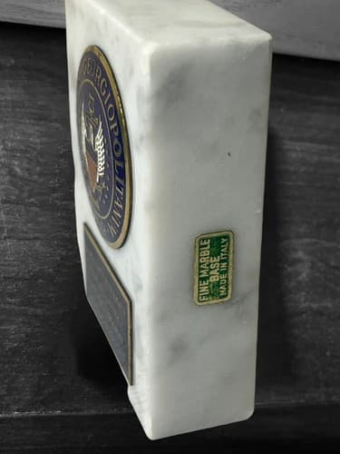 Vintage Georgetown University Official Seal Fine Marble Base Paperweight - Thumbnail 6