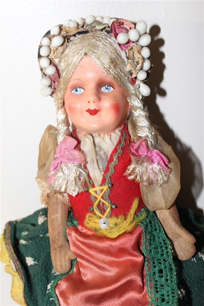1936 Princess Hedwig Hungary /Polish Composition Doll Folk Costume ,11.5" - Thumbnail 2