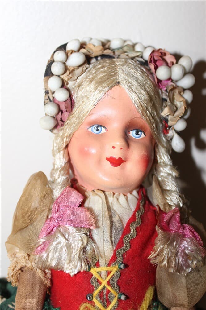 1936 Princess Hedwig Hungary /Polish Composition Doll Folk Costume ,11.5" - Thumbnail 4