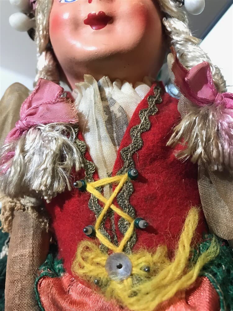 1936 Princess Hedwig Hungary /Polish Composition Doll Folk Costume ,11.5" - Thumbnail 3