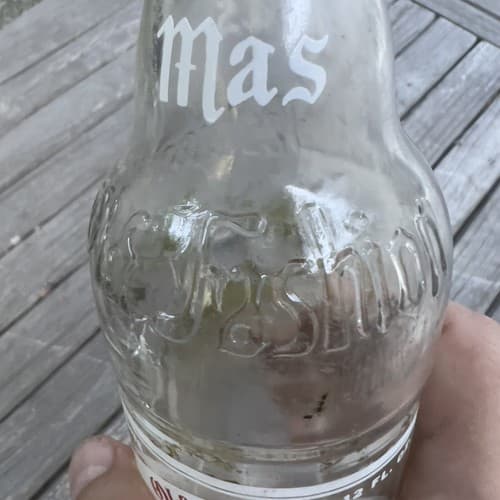 Vintage 1944 Old Fashion Ma's Soda Bottle Embossed w/ nice graphics - Thumbnail 9