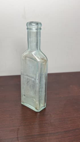 Vintage DAVIS PAINKILLER VEGETABLE EMBOSSED BOTTLE AQUA EMPTY - Thumbnail 8