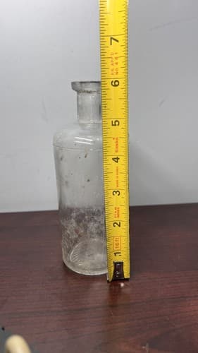 Antique LAVORIS CHEMICAL Co Embossed Mouthwash Healing Bottle - Thumbnail 2