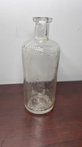 Antique LAVORIS CHEMICAL Co Embossed Mouthwash Healing Bottle - Thumbnail 3