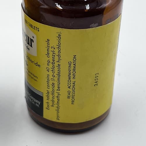 Vintage 1950's Allercur hydrochloride Medicine Bottle Collectible Empty - Thumbnail 4