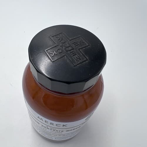4.75" Merck Sodium Benzoate Antique Amber Apothecary Pharmacy Bottle EMPTY - Thumbnail 3