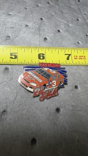 1997 Dale Earnhardt Wheaties Monte Carlo Chevy Pin Pinback
