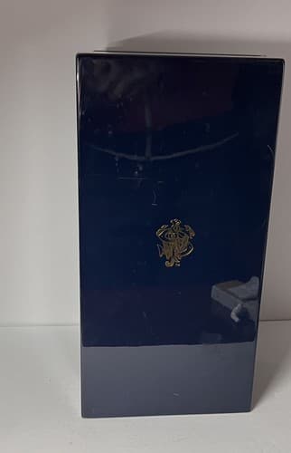 Johnnie Walker Blue Label Highest Awards Whisky Empty Bottle with case, ltd ed - Thumbnail 7