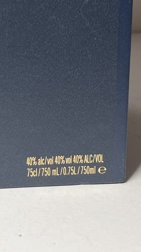 JOHNNIE WALKER BLUE LABEL CASE SCOTCH WHISKEY EMPTY BOX 750ML COLLECTIBLE - Thumbnail 8