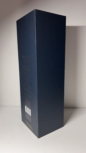 JOHNNIE WALKER BLUE LABEL CASE SCOTCH WHISKEY EMPTY BOX 750ML COLLECTIBLE - Thumbnail 5