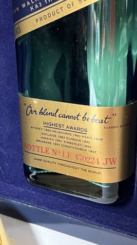 Johnnie Walker Blue Label Highest Awards Whisky Empty Bottle with case, ltd ed - Thumbnail 3