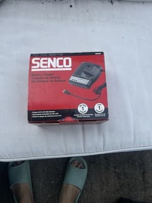 Genuine OEM Senco Tools VB0002 Super Battery Charger 9.6V to 24V 1 Hour Charge - Thumbnail 3