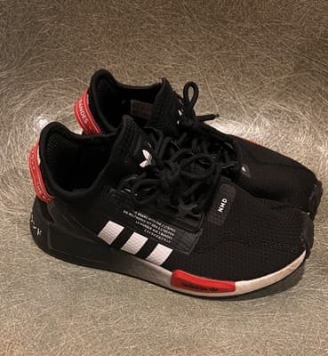 Adidas NMD Sneakere R1.V2 Size 4Y GX1425 - Thumbnail 6