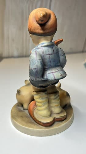Vintage 1970s Goebel Hummel Figurine Farm Boy w/pigs W Germany 5 1/4”Tall TMK-3 - Thumbnail 5