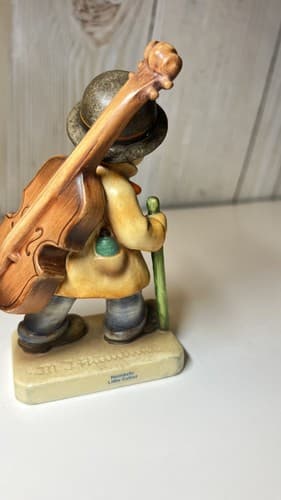 HUMMEL GOEBEL FIGURINE 89 /I TMK 7 Little Cellist 1999 excellent 5" - Thumbnail 3