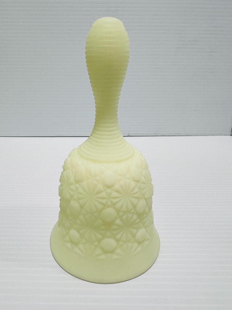 Vintage Fenton Custard Milk Glass Dinner Bell | “Daisy and Button” pattern~ Glows Under UV Blacklight - Thumbnail 2