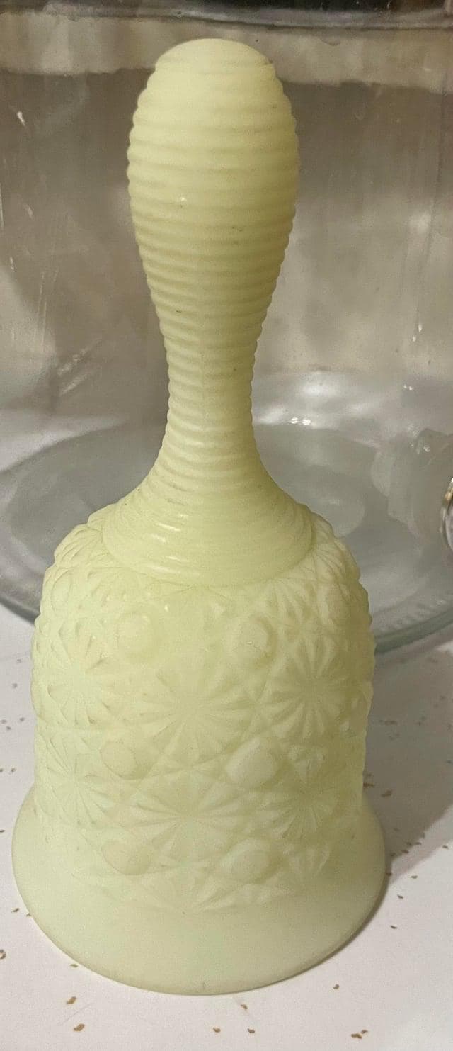 Vintage Fenton Custard Milk Glass Dinner Bell | “Daisy and Button” pattern~ Glows Under UV Blacklight - Thumbnail 3