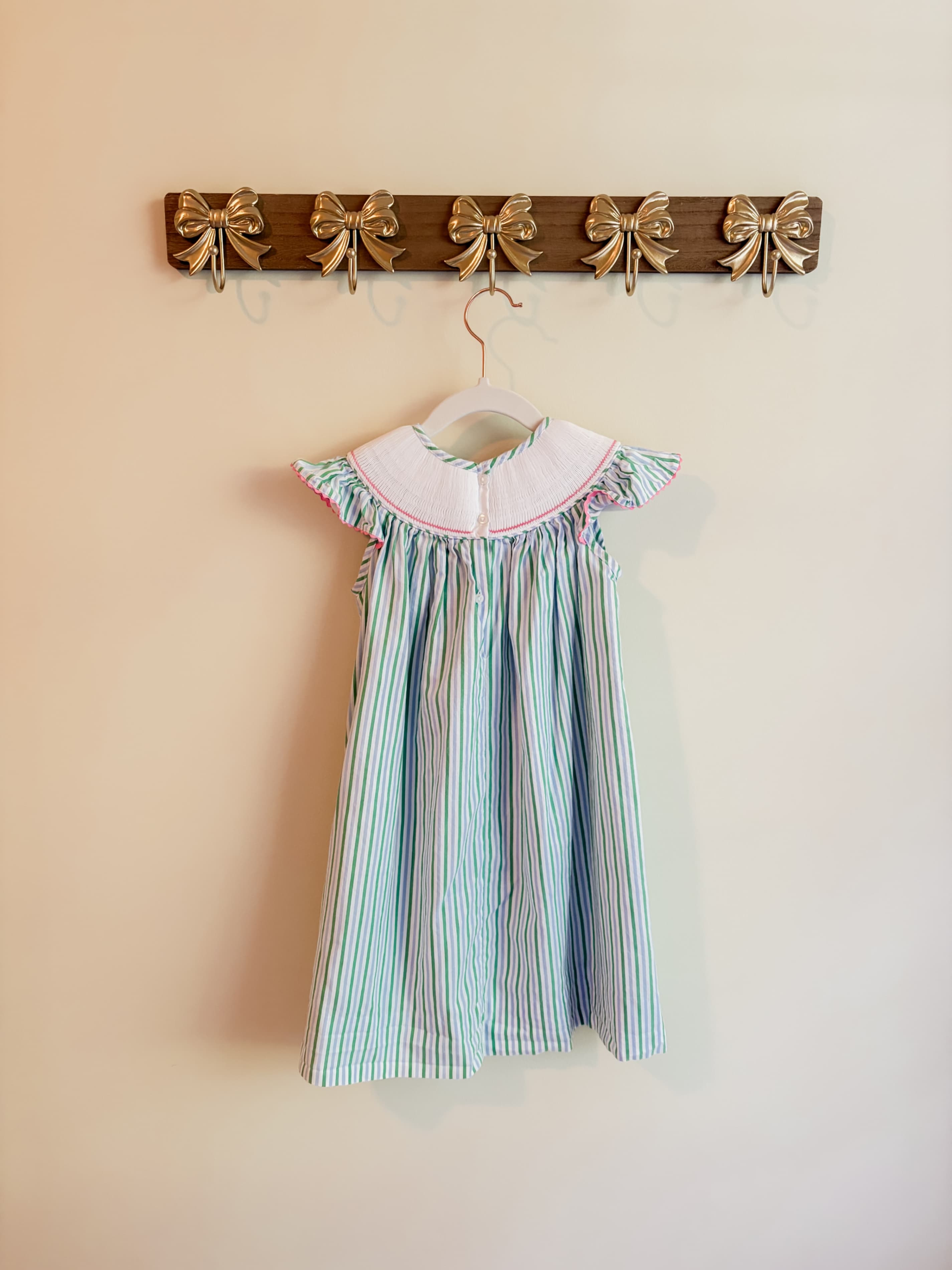Anavini Hand smocked Golf Cart dress size 3 Girls - Thumbnail 2