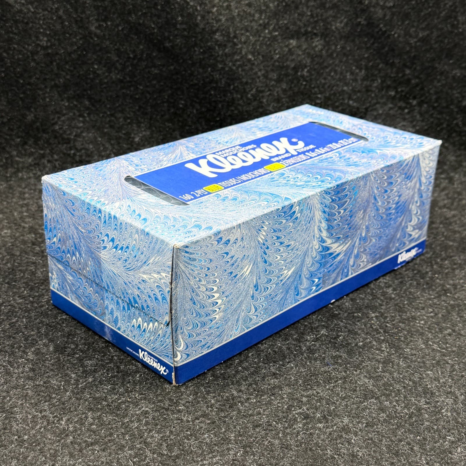 Vintage 1996 BLUE Kleenex Lotion Tissue 160 2-ply unopened box - Thumbnail 4