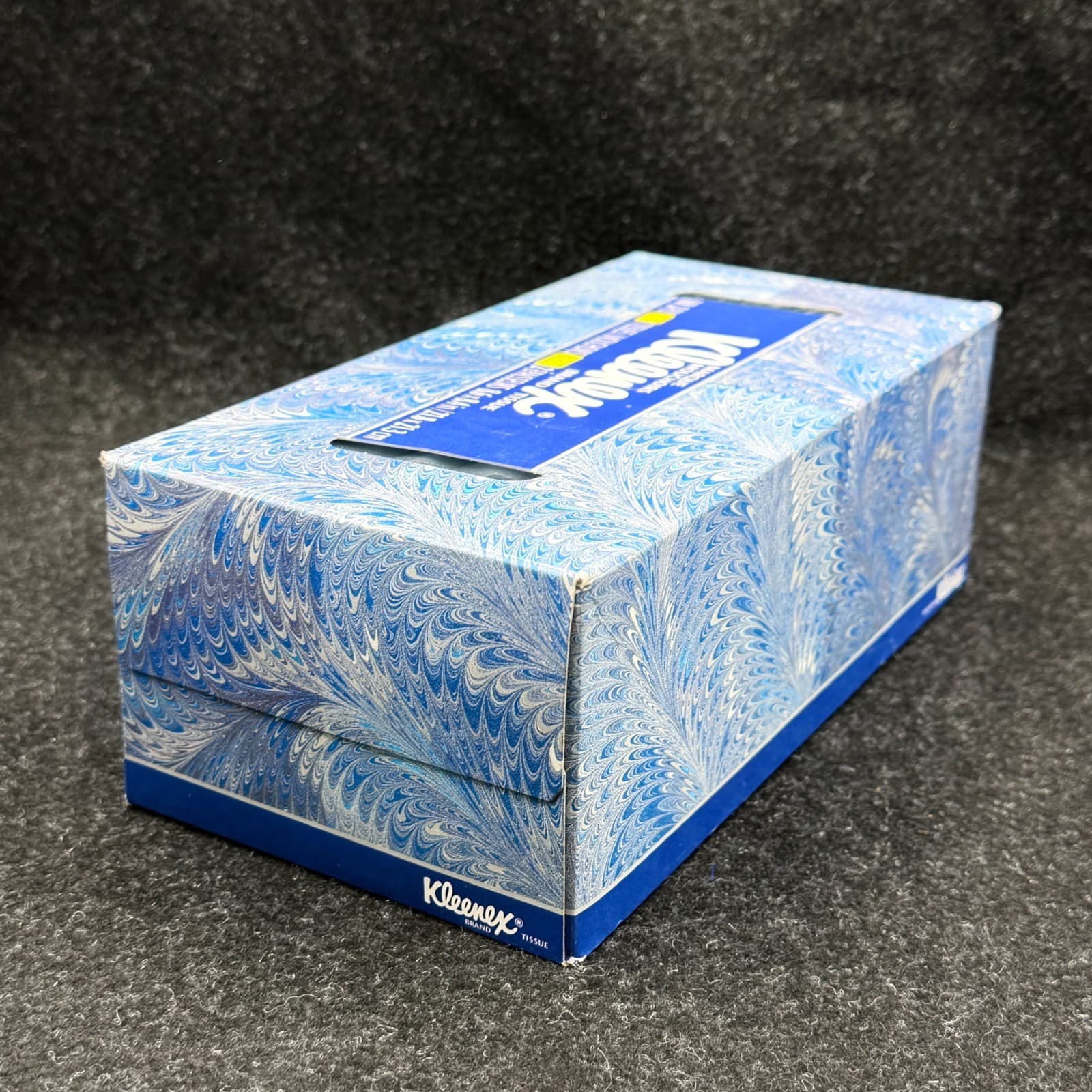 Vintage 1996 BLUE Kleenex Lotion Tissue 160 2-ply unopened box - Thumbnail 5