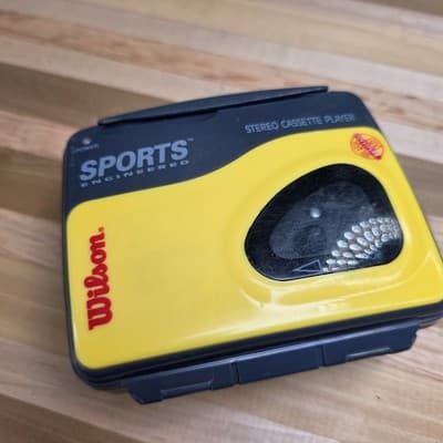 Wilson Sports Engineered WCS23 Stereo Cassette Player No Head Phones - Thumbnail 2