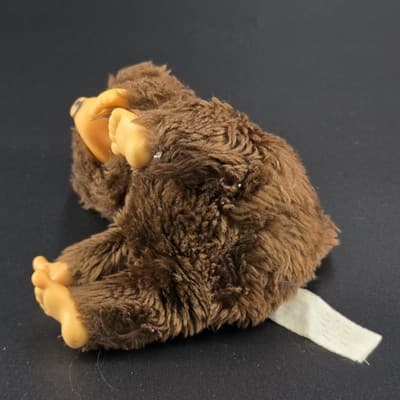 Vintage Rare Monchichi Tubby Thumb Sucking Brown Bear RARE - Thumbnail 3