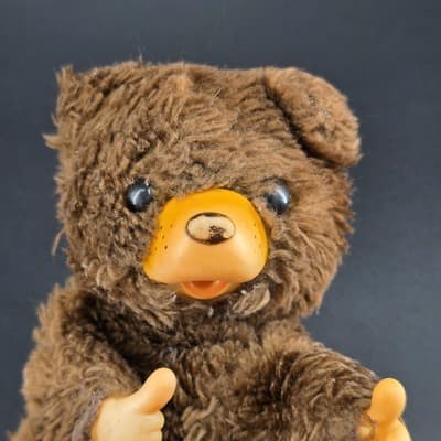 Vintage Rare Monchichi Tubby Thumb Sucking Brown Bear RARE - Thumbnail 7