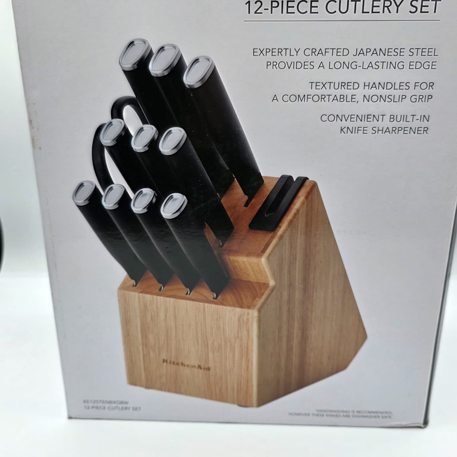 KitchenAid Classic Japanese Steel 12 piece Knife Block Set & Built in Sharpener - Thumbnail 9