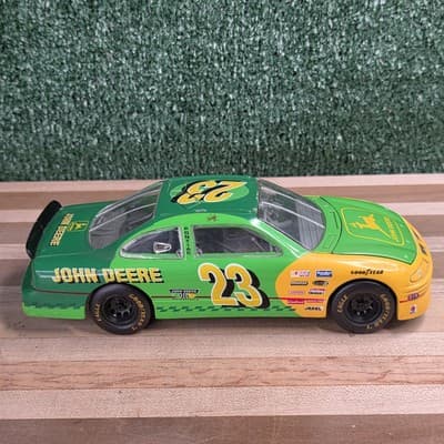 1/18 SCALE--ERTL #23 CHAD LITTLE JOHN DEERE NASCAR STOCK CAR - Thumbnail 6