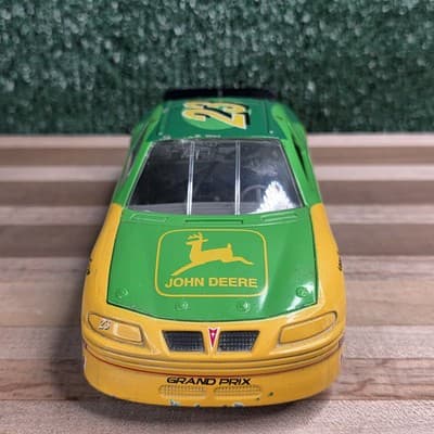 1/18 SCALE--ERTL #23 CHAD LITTLE JOHN DEERE NASCAR STOCK CAR - Thumbnail 3