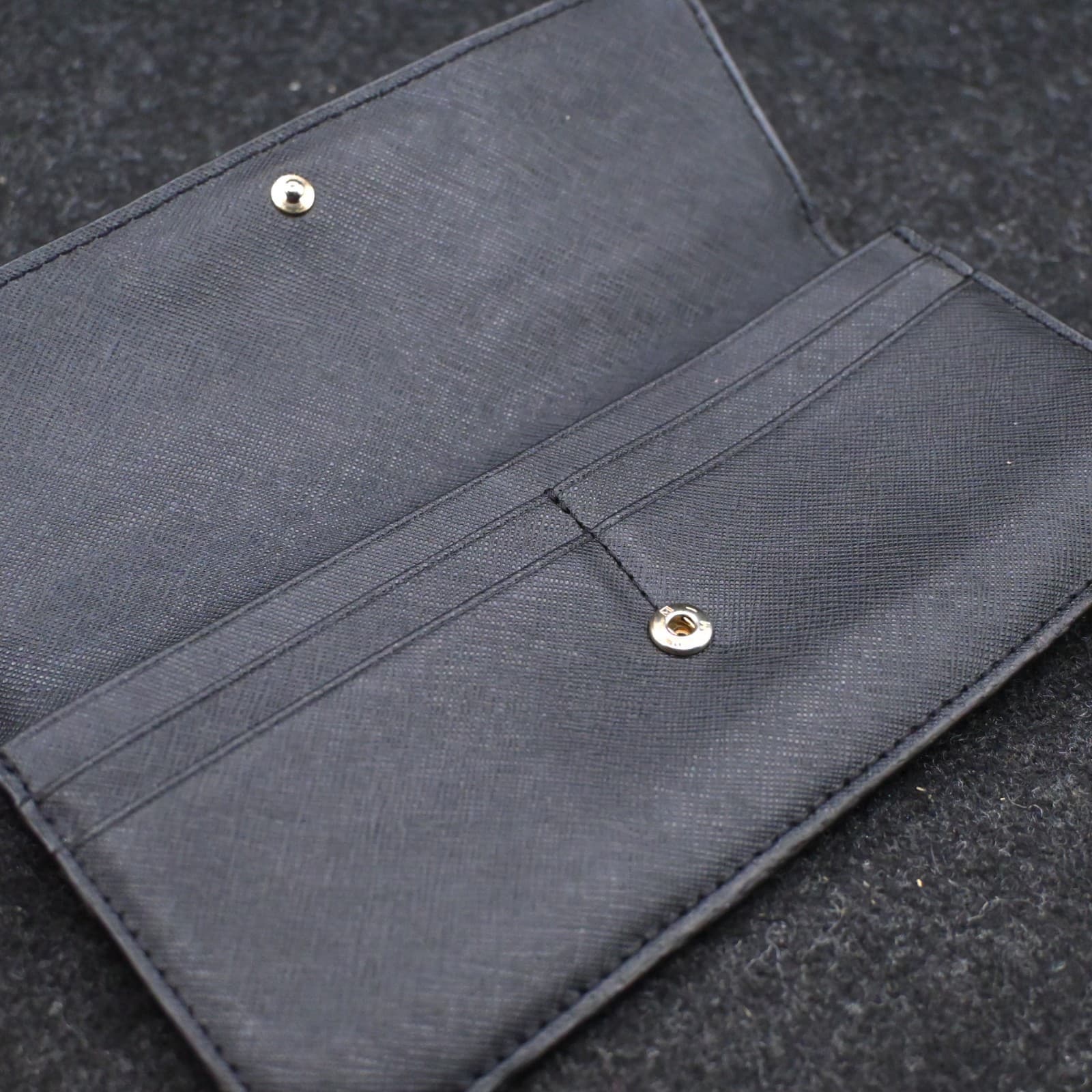 Michael Kors Jet Set Travel Large Trifold Leather Wallet - Black - Thumbnail 8