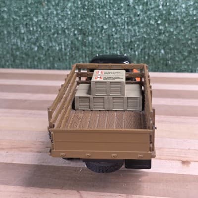 CUSTOM CHROME, 1/34 FIRST GEAR 1951 FORD F-6 FULL RACK STAKE TRUCK 18-1161 - Thumbnail 6