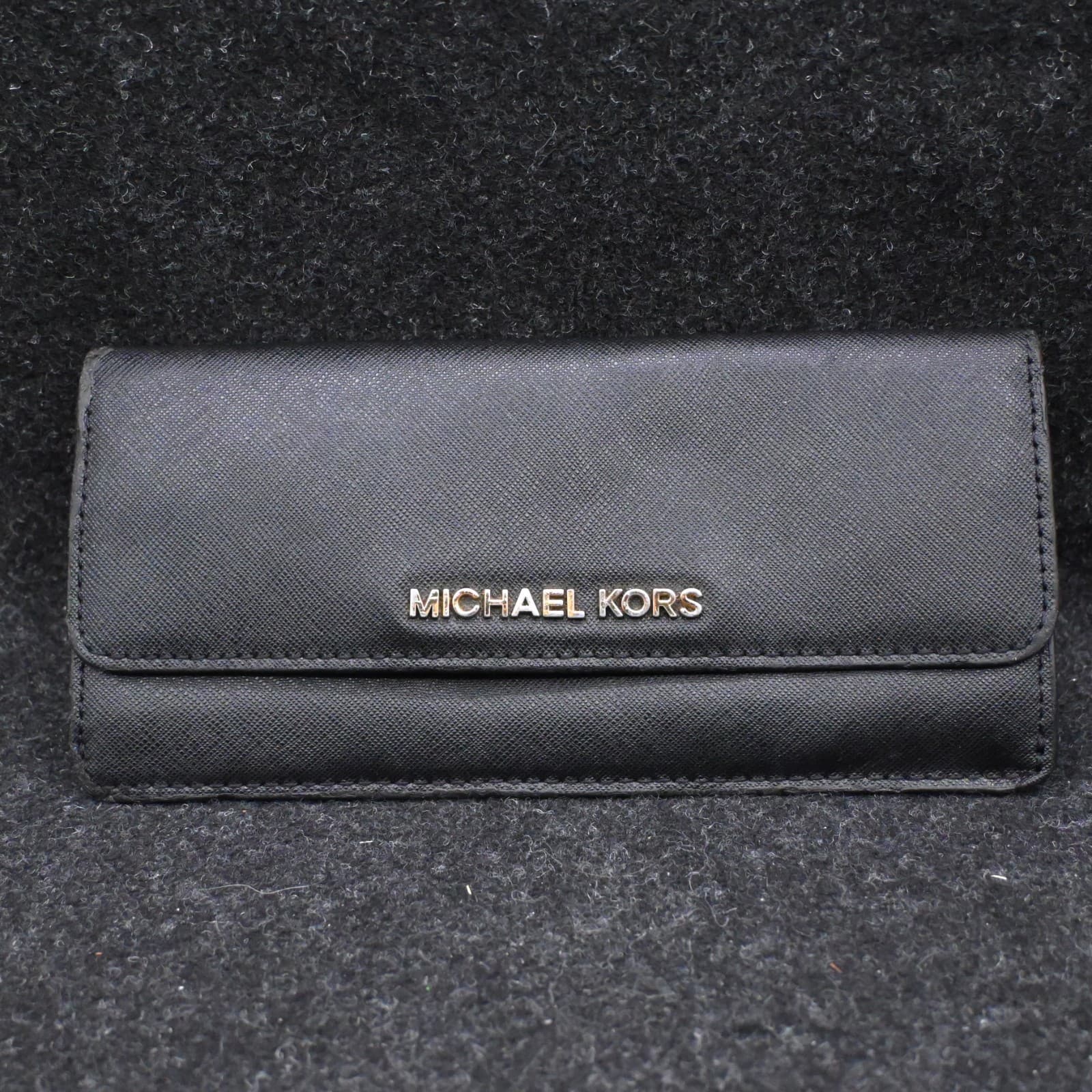 Michael Kors Jet Set Travel Large Trifold Leather Wallet - Black