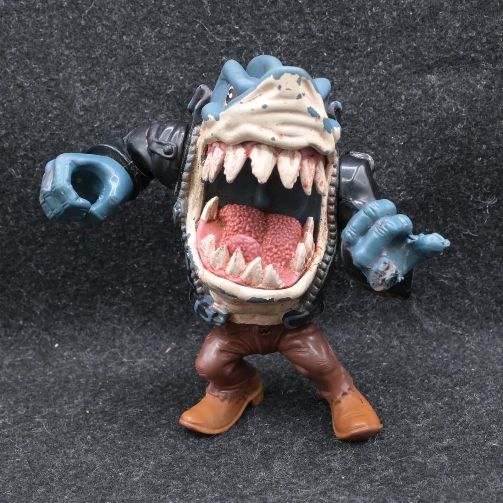 Vintage Street Sharks Pool Shark Ripster Toy 1995 MATTEL Series 4