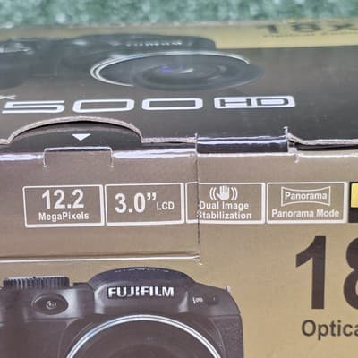 Fujifilm Finepix S2500HD 12MP Digital Camera 18x Optical Zoom Cap Strap - Thumbnail 16