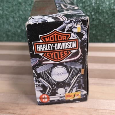 1998 Maisto Harley-Davidson 95th Anniversary 1:18 Series 3 FXDWG Dyna Wide Glide - Thumbnail 7